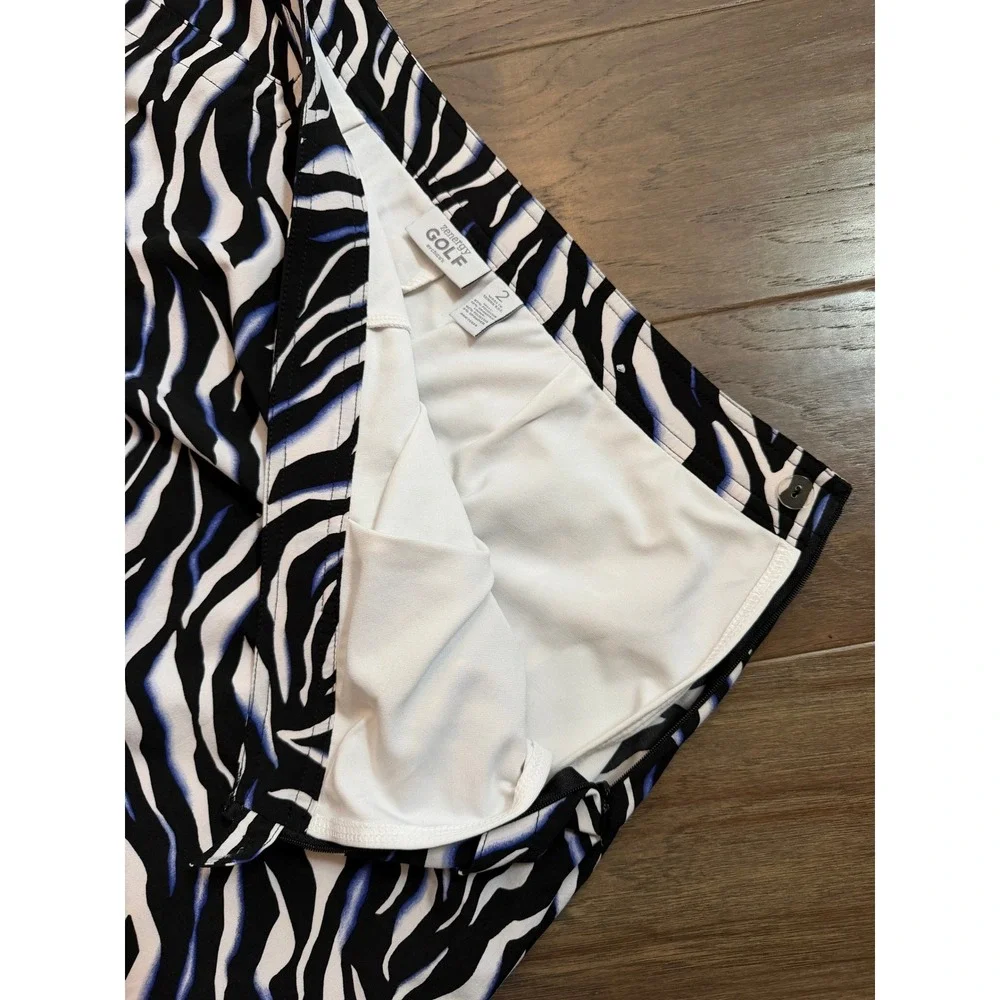 Zenergy Golf by Chicos Zebra Print Skort Black White Blue Active Skirt Size 2 - Picture 3 of 6